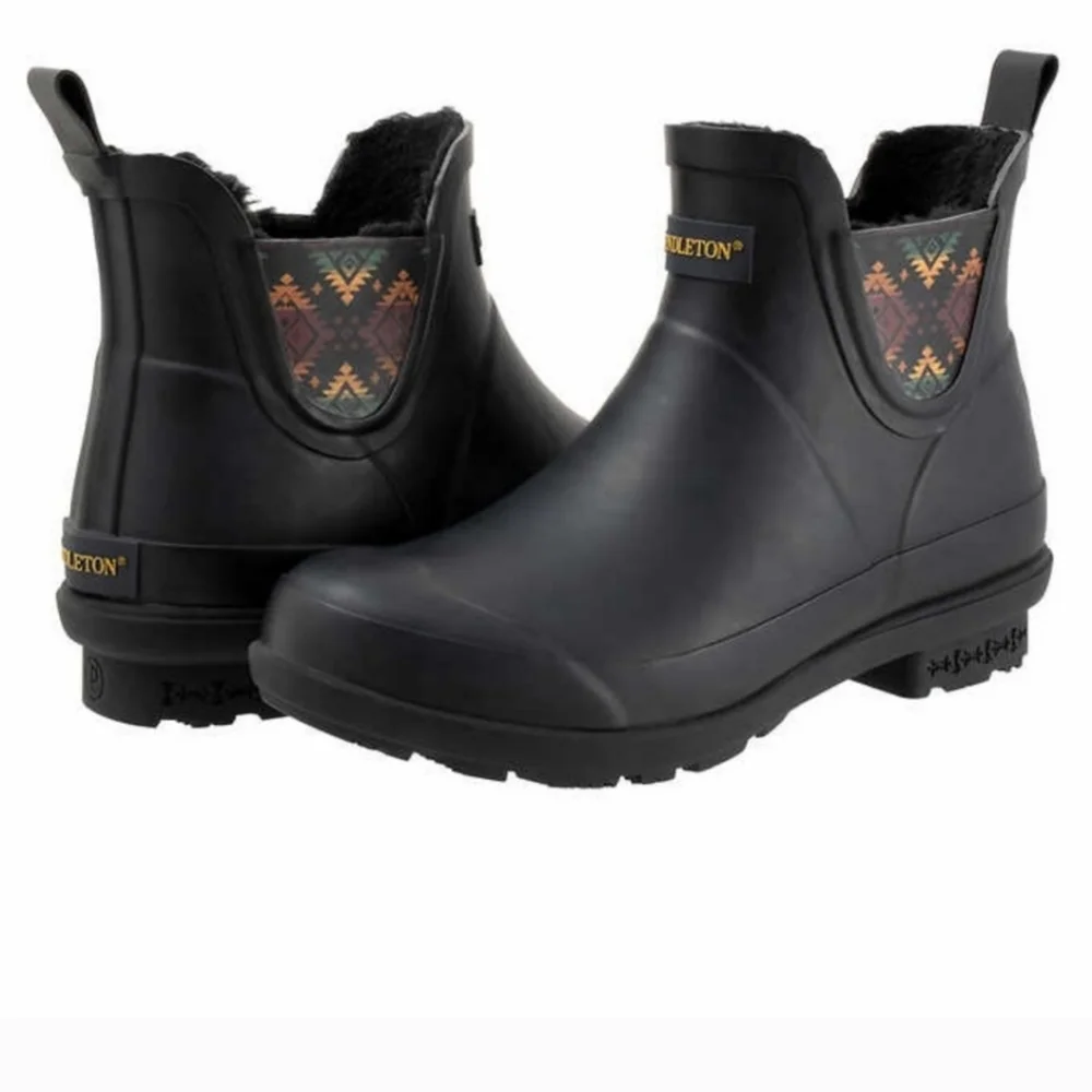 Pendleton Ladies' Chelsea Patterned Rainboot; new in box